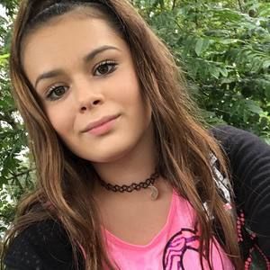 Meet your Posher, Lexi